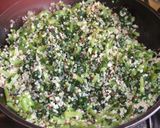 Foto del paso 5 de la receta: Tortilla de verduras, quinoa y queso