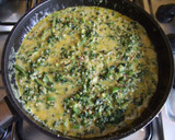 Foto del paso 6 de la receta: Tortilla de verduras, quinoa y queso
