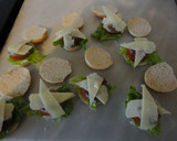 Foto del paso 4 de la receta: Minihamburguesas de ternera y queso viejo de oveja