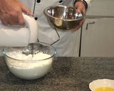 Foto del paso 3 de la receta: Bizcocho de almendras casero