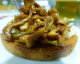 Foto del paso 2 de la receta: Pintxo de seta y huevo de perdiz