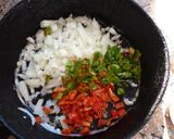 Foto del paso 2 de la receta: Pollo con salsa de crema y verdeo