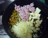 Foto del paso 3 de la receta: Calzones rellenos con tres quesos y paleta cocida caseros