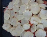 Foto del paso 5 de la receta: Xardas o caballas al horno con patatas y tomates
