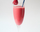 Foto del paso 4 de la receta: Batido de fresas con yogurt