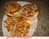 Foto del paso 4 de la receta: Hamburguesa con patatas