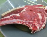 Foto del paso 3 de la receta: Chuletón con pimientos y patatas fritas