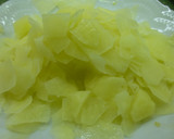 Foto del paso 2 de la receta: Patatas fritas "chips"