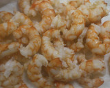 Foto del paso 3 de la receta: Salpicón de langostinos y patata