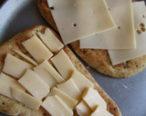 Foto del paso 2 de la receta: Pizzetas de pan naan