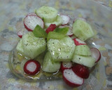 Foto del paso 4 de la receta: Ensalada de pepino y rabanito