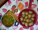 Foto del paso 1 de la receta: Ensaladilla de patatas con cangrejos