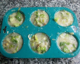 Foto del paso 2 de la receta: Pastelitos de lechuga con corazón de queso