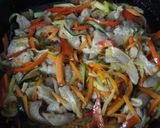 Foto del paso 4 de la receta: Fideos chinos con secreto ibérico