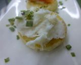 Foto del paso 1 de la receta: Canapés de blinis con jamón, queso, salmón, salsa de yogur y brandada de bacalao