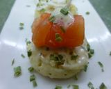 Foto del paso 2 de la receta: Canapés de blinis con jamón, queso, salmón, salsa de yogur y brandada de bacalao