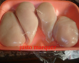 Foto del paso 3 de la receta: Pechuga de pollo con jamón y queso