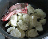 Foto del paso 3 de la receta: Costeletas de cerdo a la criolla
