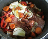 Foto del paso 4 de la receta: Costeletas de cerdo a la criolla