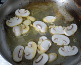 Foto del paso 2 de la receta: Lomo de cerdo con champiñones