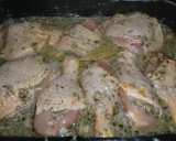 Foto del paso 3 de la receta: Pollo al horno con cerveza al limón