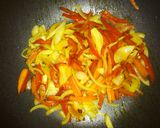 Foto del paso 5 de la receta: Wok de verduras y pollo