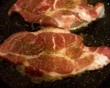 Foto del paso 2 de la receta: Churrasco de bondiola de chancho a la plancha con tomate