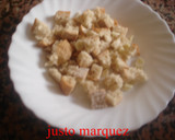 Foto del paso 1 de la receta: Sopa de tropezones