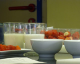 Foto del paso 2 de la receta: Helado de fresa en heladera casero