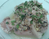 Foto del paso 4 de la receta: Codillo en salmuera con costra picante