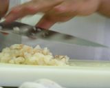 Foto del paso 4 de la receta: Ceviche de rape con helado de aguacate