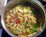 Foto del paso 2 de la receta: Espaguetis con verduras, atún y cangrejo