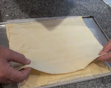 Foto del paso 5 de la receta: Coca de hojaldre rellena de crema pastelera