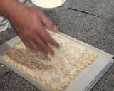 Foto del paso 8 de la receta: Coca de hojaldre rellena de crema pastelera
