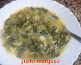 Foto del paso 2 de la receta: Tortilla de cebollas tiernas