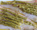 Foto del paso 5 de la receta: Abadejo gratinado con espárragos trigueros