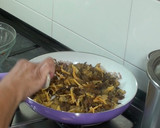Foto del paso 3 de la receta: Espaguetis con setas