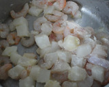 Foto del paso 3 de la receta: Huevos a la marinera