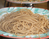 Foto del paso 8 de la receta: Spaghetti integrales con quesos y tomates secados al sol