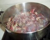 Foto del paso 2 de la receta: Ternera con salsa de verduras y picadillo