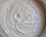 Foto del paso 3 de la receta: Helado fácil de yogur griego y canela