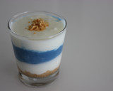 Foto del paso 5 de la receta: Yogur con galletas para el mundial