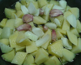 Foto del paso 1 de la receta: Jurel al horno con fritada de patatas al vino