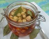 Foto del paso 5 de la receta Garbanzos en oliva y condimentos
