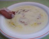 Foto del paso 6 de la receta: Crema de patatas con espárragos, jamón york y serrano