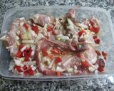 Foto del paso 5 de la receta Costeletas de cerdo y verduras maceradas