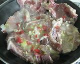 Foto del paso 6 de la receta Costeletas de cerdo y verduras maceradas