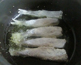 Foto del paso 3 de la receta: Pescadilla al limón