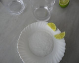 Foto del paso 1 de la receta: Caipiroska de fresa