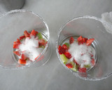 Foto del paso 3 de la receta: Caipiroska de fresa